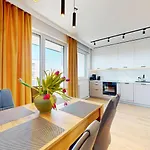 Apartment Solaris Mokotow Balcony Ac Parking